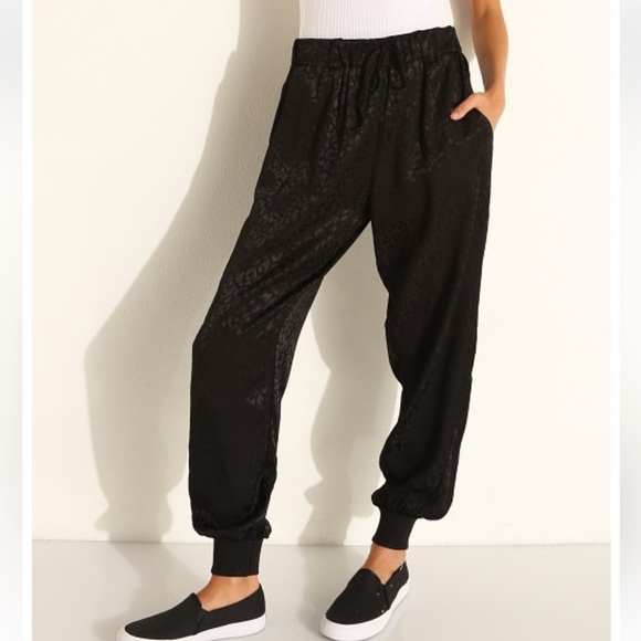 ÑNWT - LNA Jacquard jogger Pant Black Leopard - Picture 3 of 12